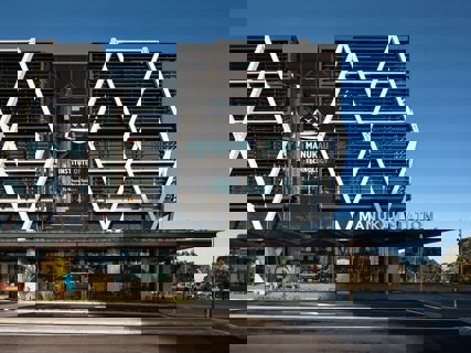 Iconic Learning and Transport Hub for South Auckland