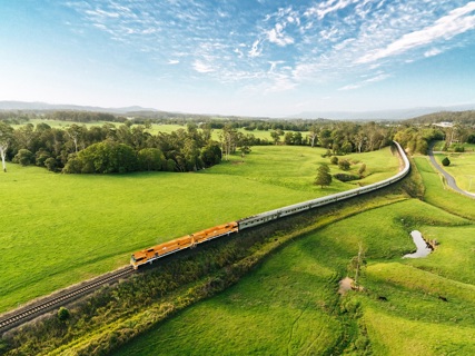 Acrathane IF: the perfect coating for this luxury locomotive