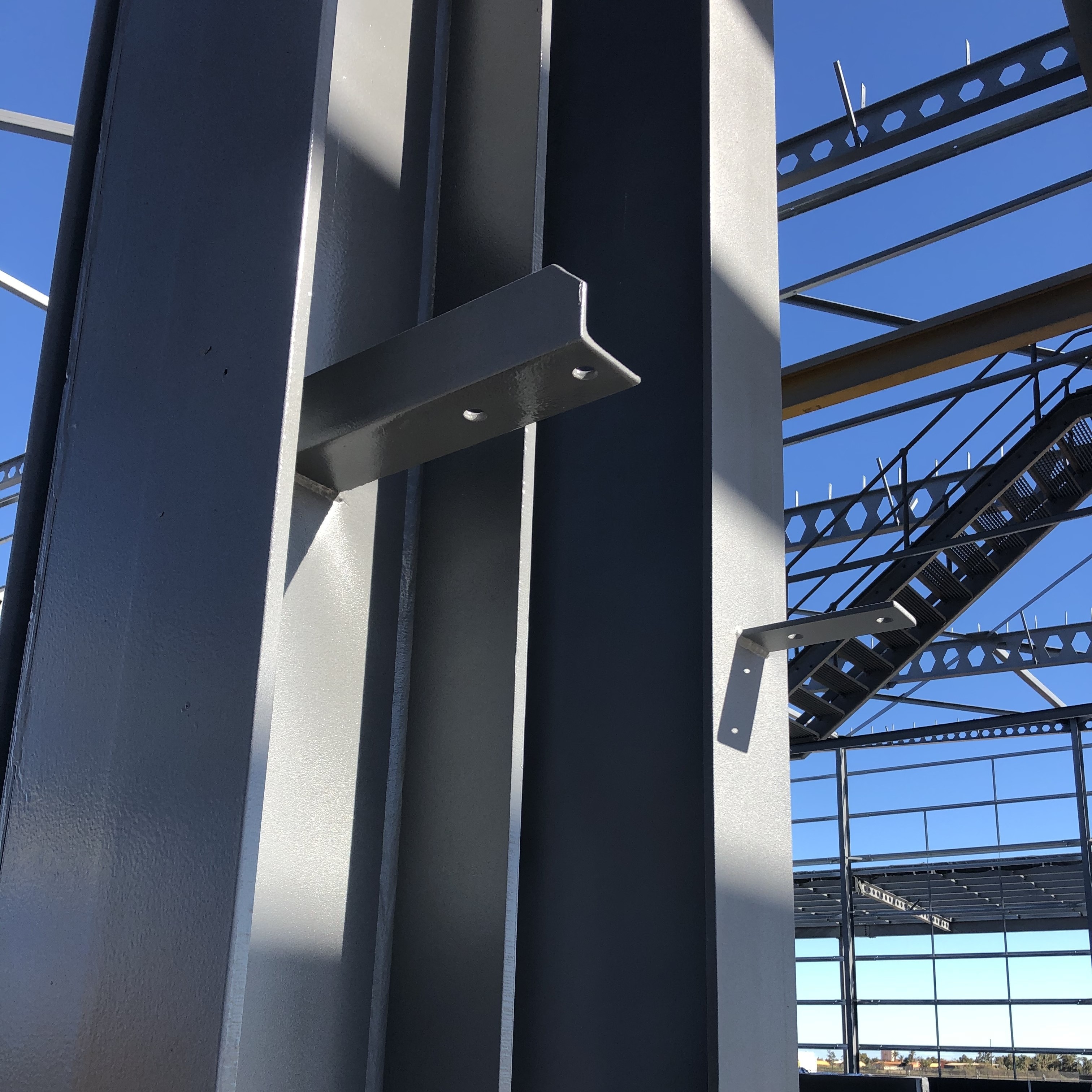 Durebild® STE renews and protects steel after fire