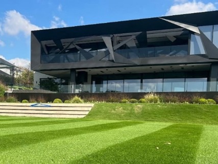 Protective Industrial Finish for Sculptural Steel